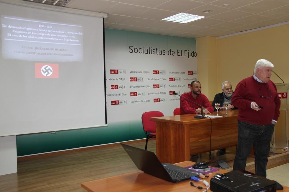 El PSOE de El Ejido acogió anoche una concurrida charla sobre los adolescentes almerienses en Mauthausen