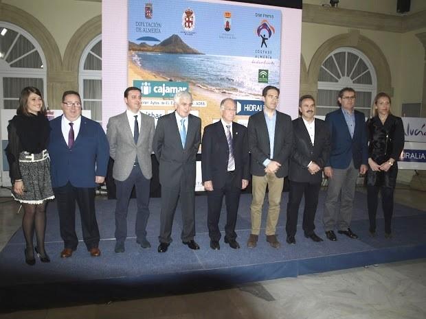 El Ejido, uno de los principales escenarios por los que discurrirá la XXX Clásica de Almería este domingo