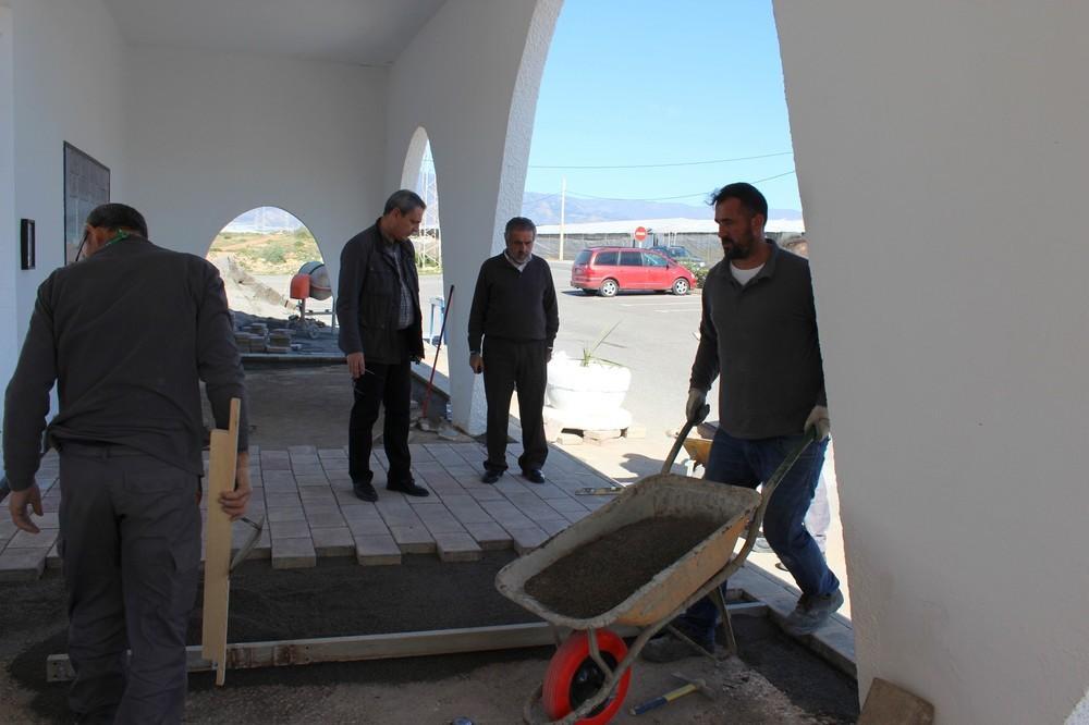 El Ayuntamiento de El Ejido mejora el acceso al cementerio de Las Norias-San Agustín para dotarlo de mayor funcionalidad