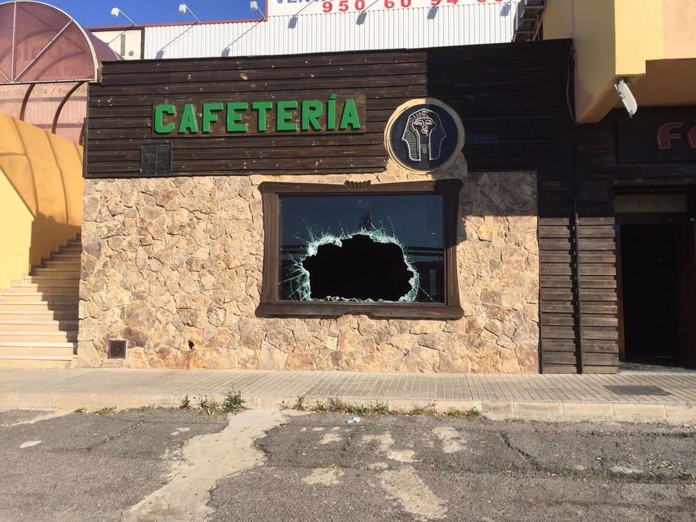 Asaltan la Cafetería Faraón en el Polígono La Redonda esta madrugada