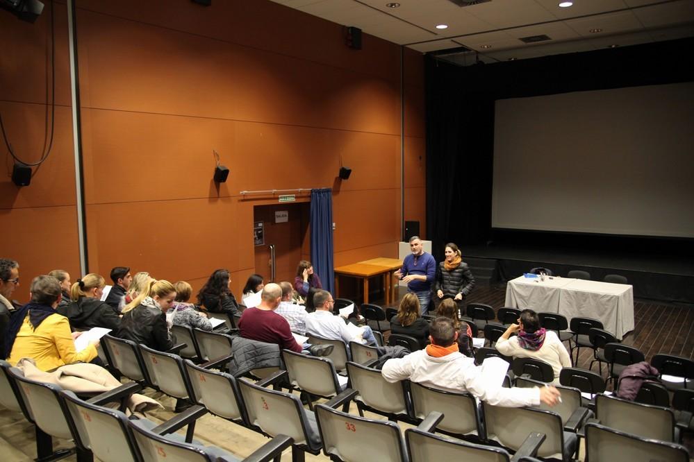 El Ayuntamiento busca implicar al tejido social, empresarial y deportivo al acto inaugural del 40 Festival de Teatro