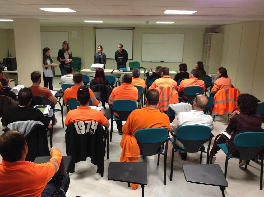 Empleados de DUE se forman en la prevención de riesgos para evitar la siniestralidad y reducir situaciones de absentismo en el trabajo