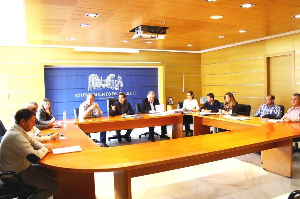 La Junta de Gobierno Local aprueba el Pliego por el que se regirá la adjudicación de los espacios del recinto ferial para San Marcos 2017