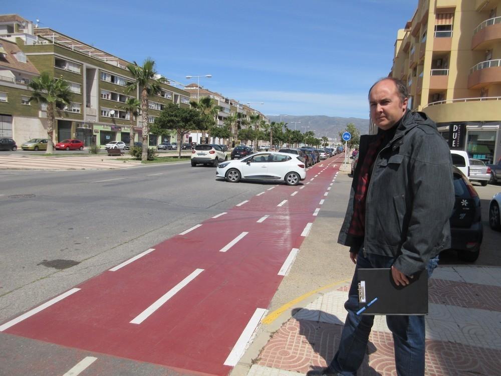 IU Roquetas propone estudiar mejoras para la seguridad de la Avda. Reino de España de Las Salinas