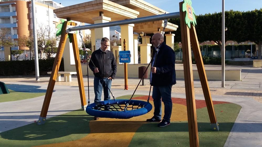 El PSOE de El Ejido pide mayor vigilancia para la zona de juegos infantiles del Parque Municipal