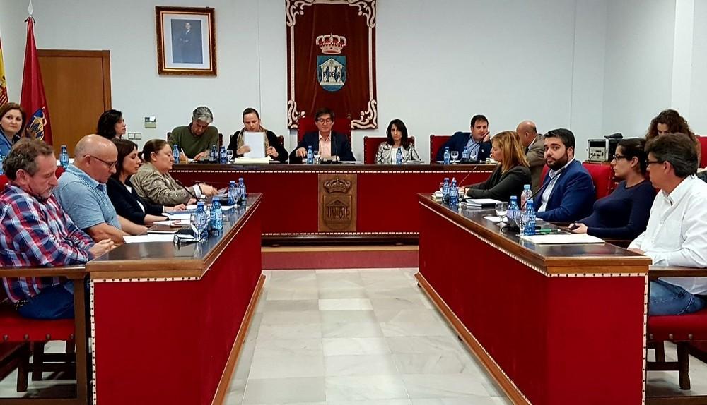 Alicia Heras asegura que PSOE, Plataforma y la concejala no adscrita demuestran que “no les importa Adra”