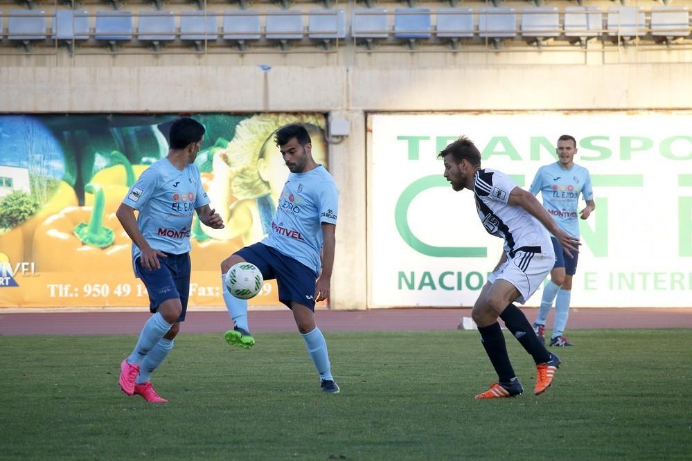 El CD El Ejido intentará competir en Córdoba por otros tres puntos valiosos para permanecer en la categoría