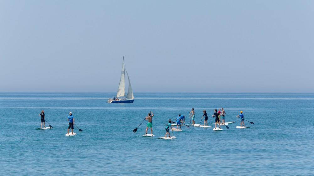 La costa ejidense cumple con las previsiones de ocupación en Semana Santa y se acerca al 100% en alojamientos turísticos y hoteles