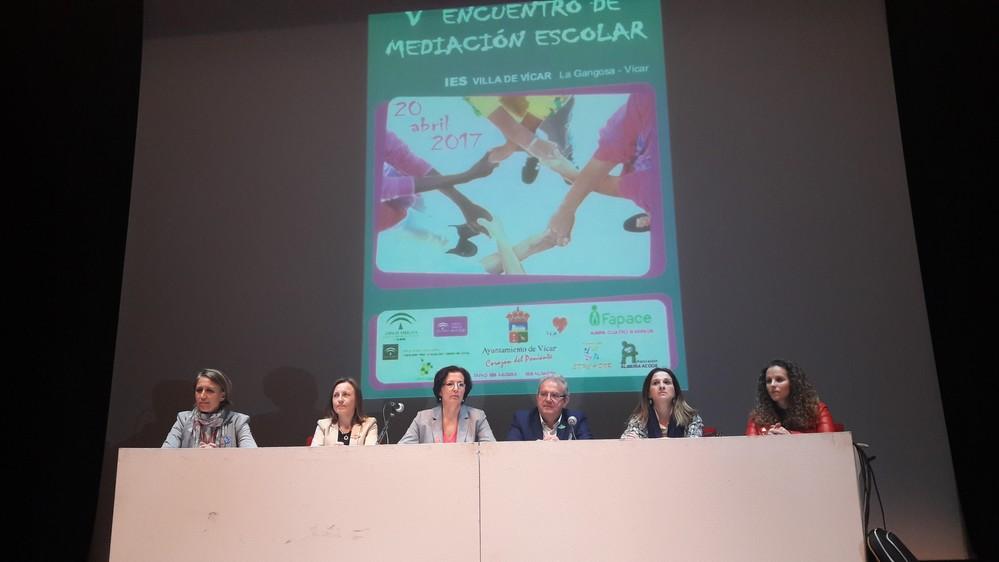 Unos 600 alumnos de centros de Almería, Jaén y Málaga participan en el V Encuentro de Mediación Escolar en Vícar