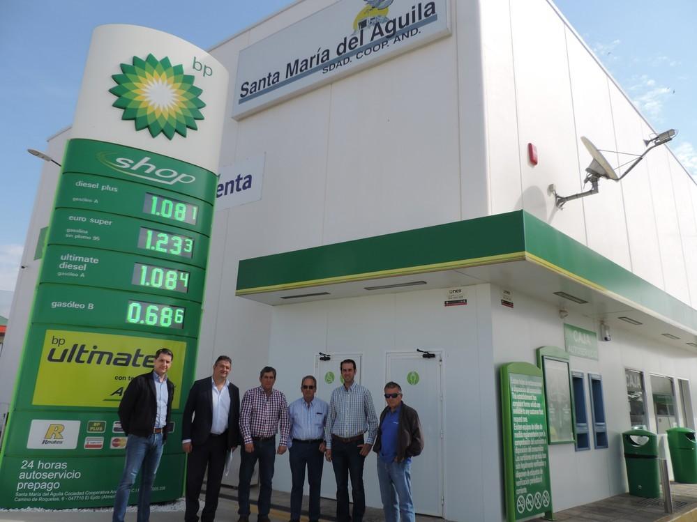 El gerente de IDEA en Almería visita las instalaciones de la Cooperativa Sta. Mª del Águila en El Ejido