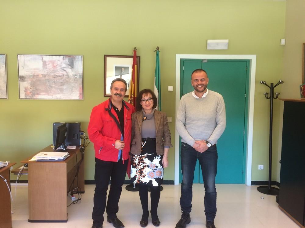 El PSOE de El Ejido anima a los empresarios turísticos a acogerse a los programas de subvenciones de la Junta