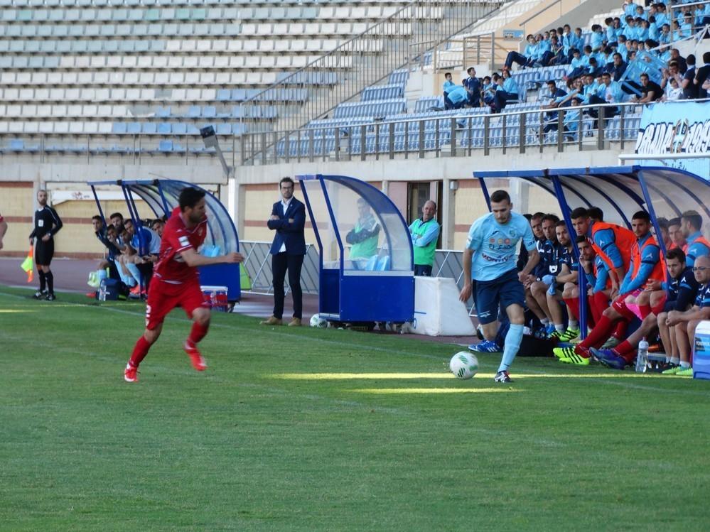 Alfonso será baja de última hora ante el Mérida por un esguince de tobillo