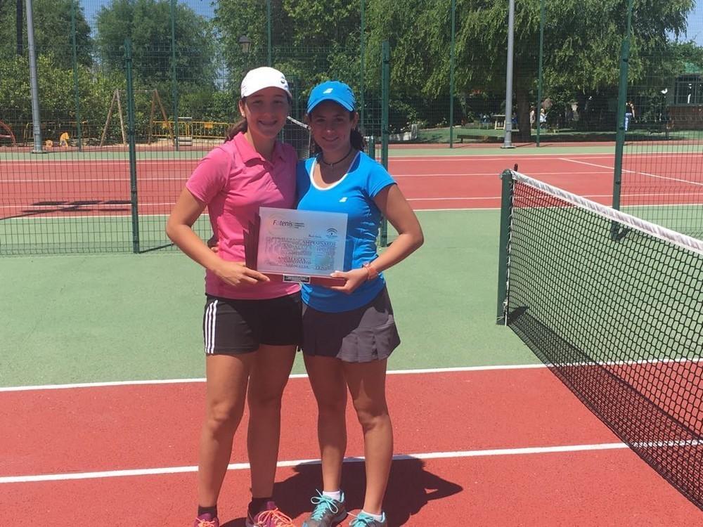 El equipo cadete femenino de tenis de El Ejido, campeón de Andalucía