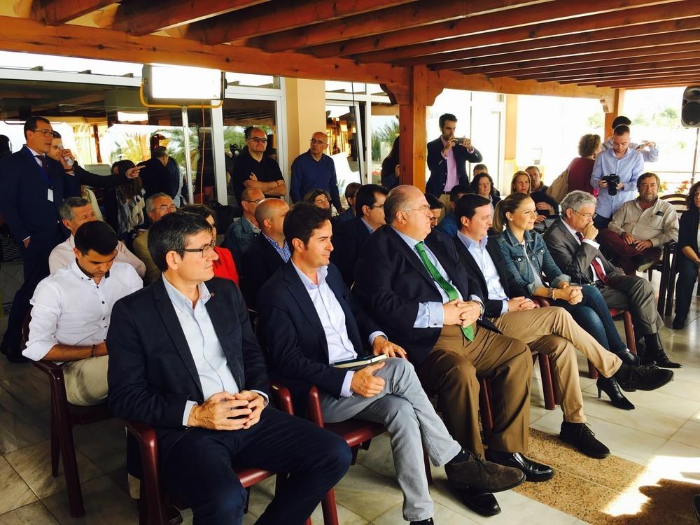 El alcalde de El Ejido participa en el XV Congreso Agesport Almería