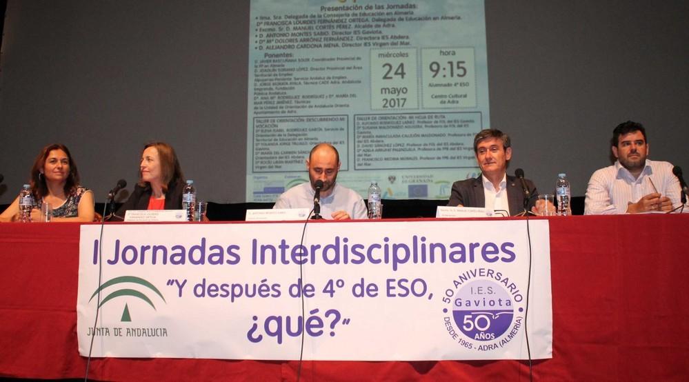 Manuel Cortés destaca el papel del IES Gaviota en la historia de la educación y formación de la ciudad de Adra