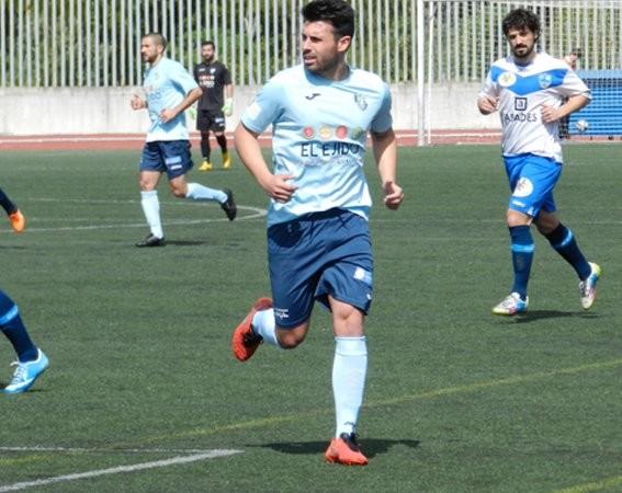 Dani Espinar, nueva salida del CD El Ejido