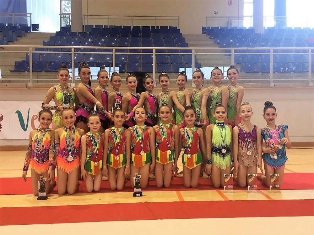 Rítmica El Ejido logra 11 medallas de oro y 5 platas en los torneos de Vera y Motril