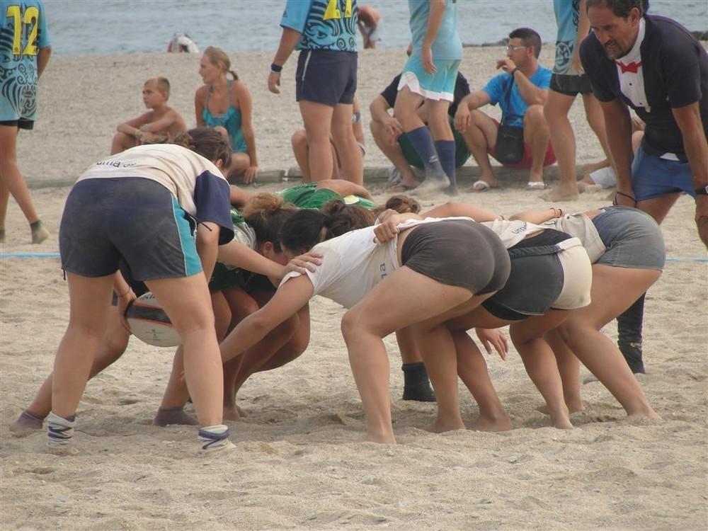 El IMD inicia su temporada de verano con cursos dirigidos a practicar deporte en las playas de Almerimar y Balerma