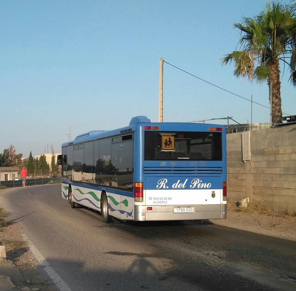 UPyD El Ejido denuncia que la empresa de transporte urbano está incumpliendo el pliego de condiciones