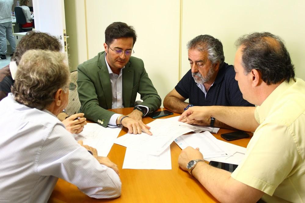 El gobierno local aborda la mejora de la accesibilidad en edificios municipales dentro de la Estrategia de Desarrollo Urbano Sostenible e Integrado