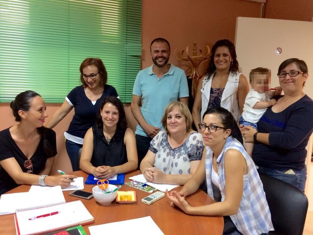 El PSOE de El Ejido se reúne con SOS Animales El Ejido para analizar la gestión municipal en materia de mascotas