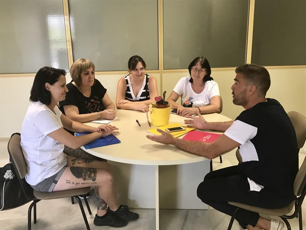 UPyD El Ejido se reune con la asociación SOS Animales El Ejido para compartir impresiones sobre la Ordenanza Municipal que regula la tenencia de animales