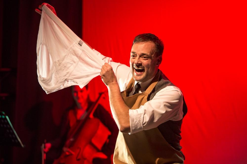 La programación del Castillo de Guardias Viejas propone teatro, música y gastronomía para las noches del fin de semana