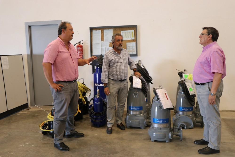 La instalación de 13 nuevas bombas de impulsión de aguas residuales mejora la eficiencia de la red de saneamiento de todo el municipio
