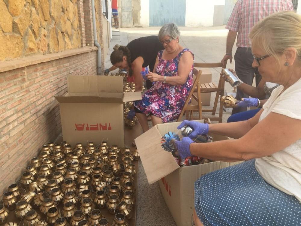 Unos 3.000 candiles y hasta 30 dibujos diferentes engalanarán la Villa de Vícar en la tercera edición de 'Paseando entre Velas'