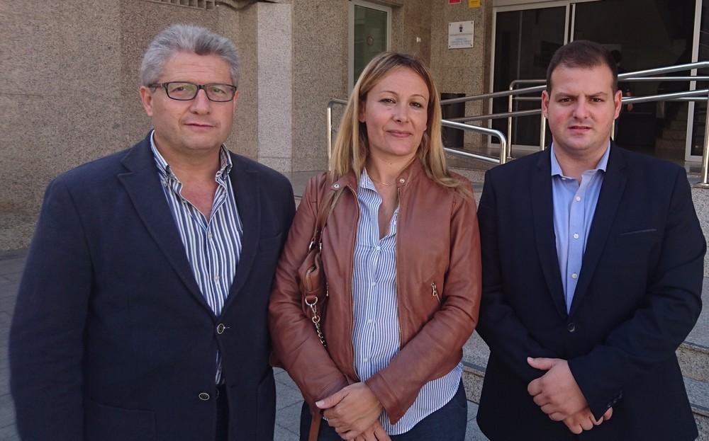 Lourdes García Garzón: 'Cs Roquetas de Mar pide compromiso máximo y esfuerzo al equipo de Gobierno con los trabajadores del servicio de limpieza para evitar una huelga'