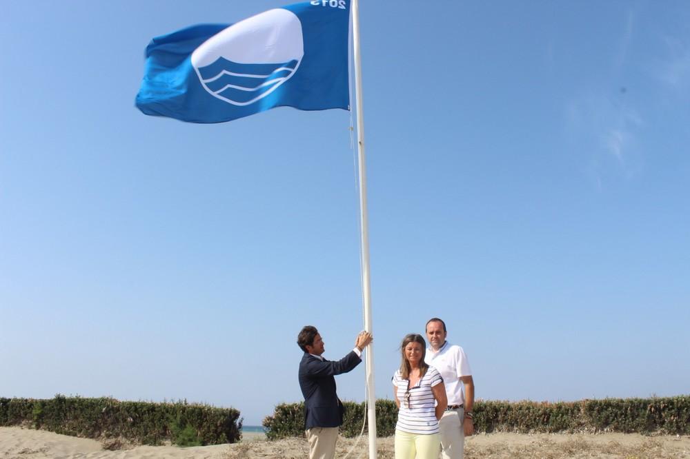 La costa ejidense renueva un año más las cuatro 'Q de Calidad' que avalan sus buenas condiciones para el baño y sus excelentes servicios e infraestructuras