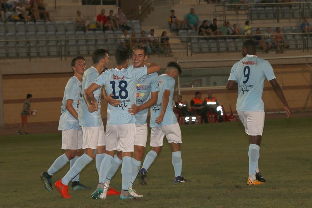 El CD El Ejido pone fin a su pretemporada imponiéndose al Betis Deportivo (2-1) en Santo Domingo