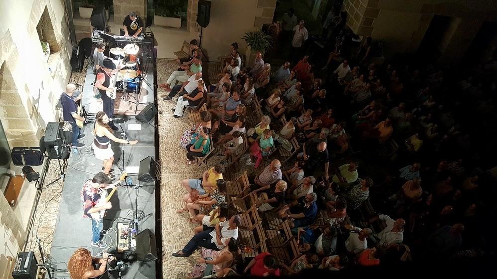 El XX Ciclo de Conciertos del Castillo de Guardias Viejas cierra el telón más de 3.000 espectadores