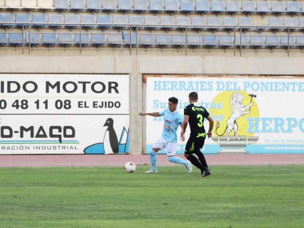 Javilillo y Gabri no estarán ante el Badajoz este domingo por sanción