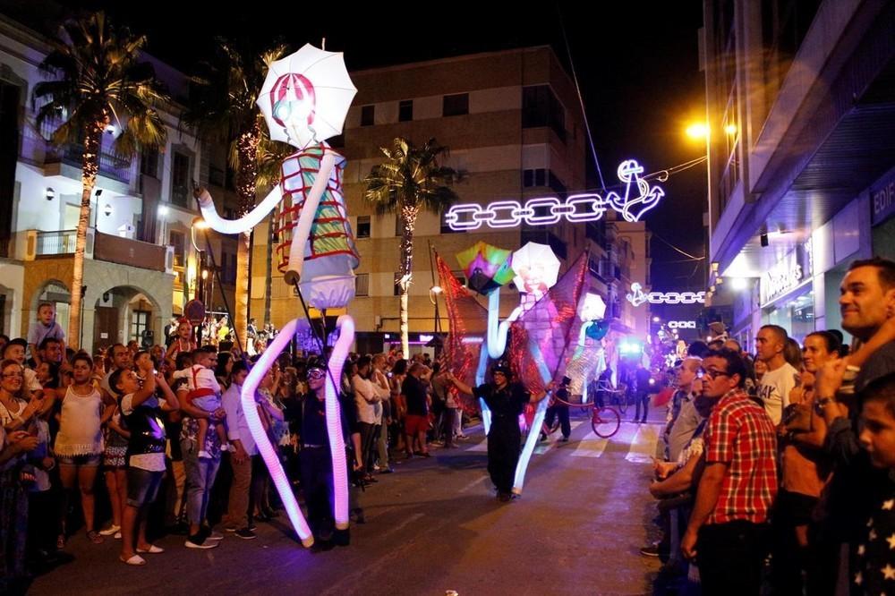 Adra comienza su Feria 2017 con el pregón y una espectacular cabalgata