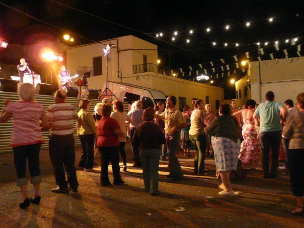 Todo preparado para que empiecen las fiestas en la Villa de Vícar