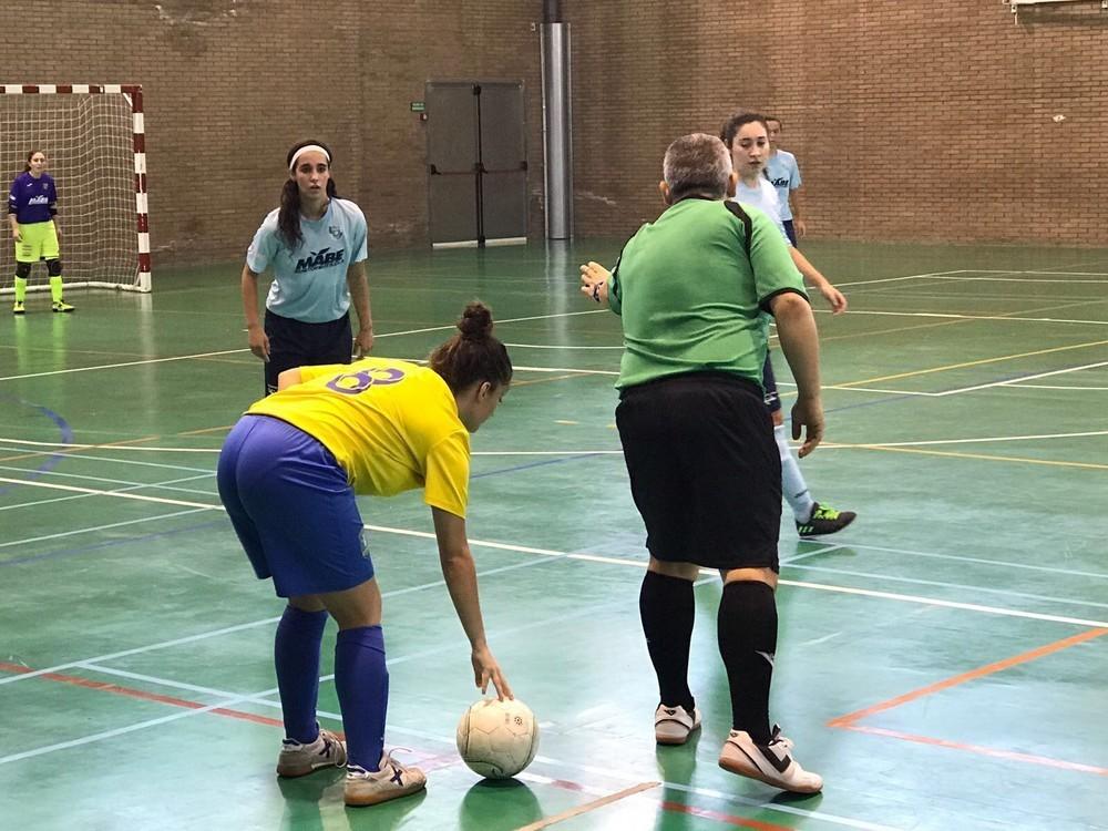 Manita al Comarca de Níjar y estreno de lujo en Segunda