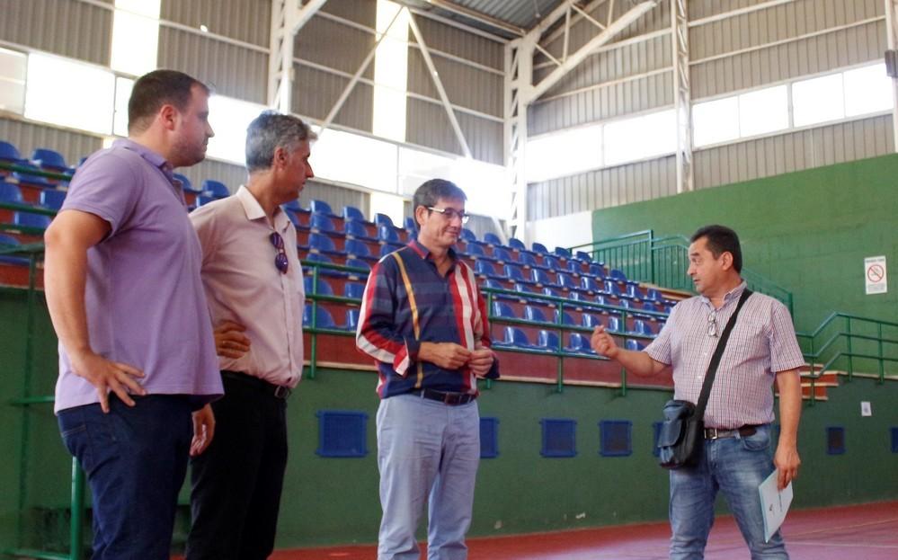 Anuncia obras de mejora en la cubierta de la Pista Polideportiva Miramar