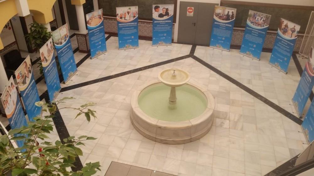 Vícar acoge la exposición itinerante de proyectos de Buenas Prácticas de Ciudades Amigas de la Infancia en Andalucía