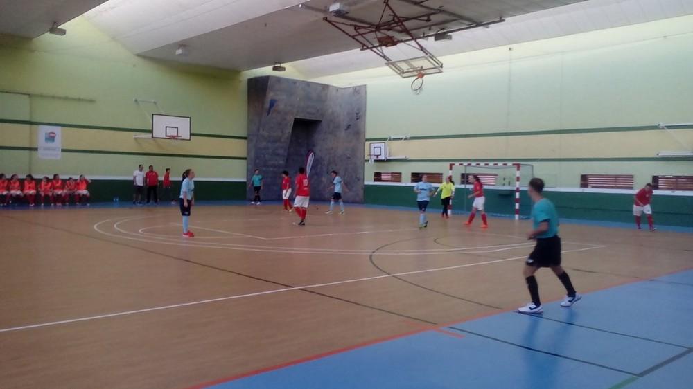 Recital de goles y de calidad del CD El Ejido fútbol sala femenino que se pone líder