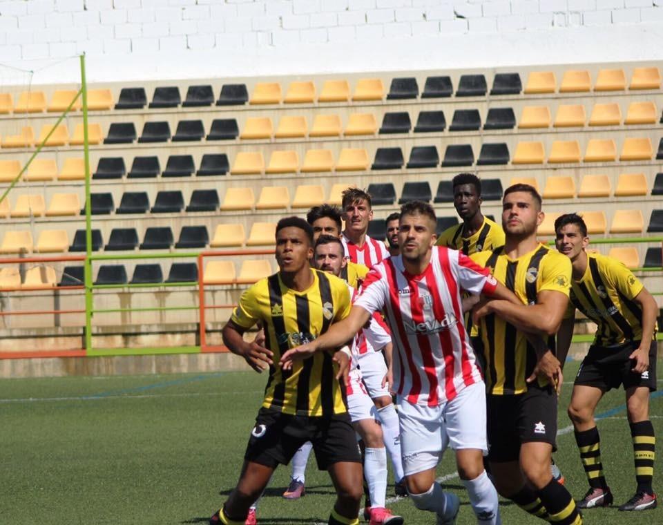 El Berja CF se hace con la victoria en el tiempo de descuento