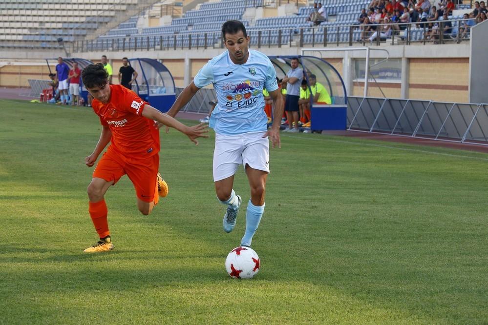 Todos contra el líder