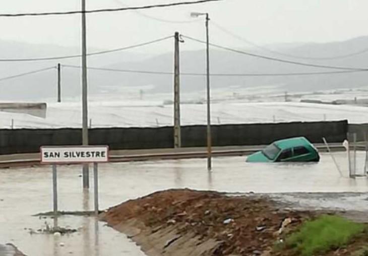 Las primeras lluvias llegan al Poniente en forma de fuerte granizada
