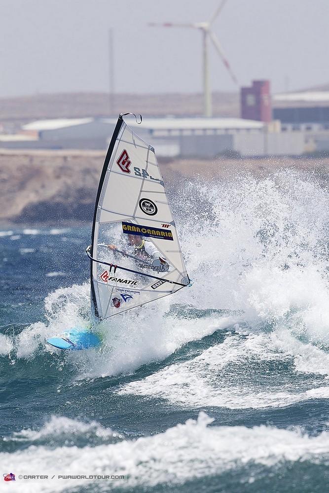 El ejidense Víctor Fernández, Pérez Siquier, Los Puntos y Salvamento Marítimo, candidatos a las Medallas de la Provincia