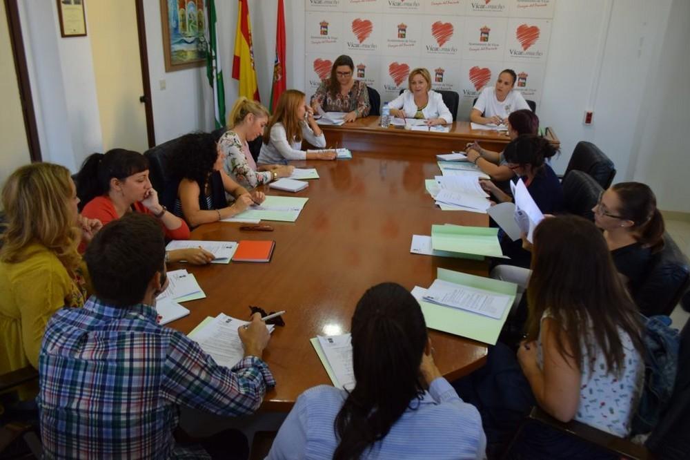 Ayuntamiento de Vícar y centros educativos coordinan las actividades del programa de Coeducación para el actual curso escolar