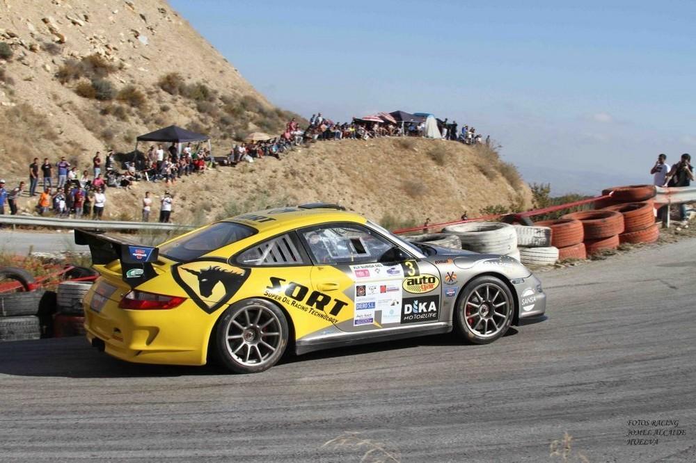 El piloto vicario Maldonado a un paso del podio en la Subida del Mármol