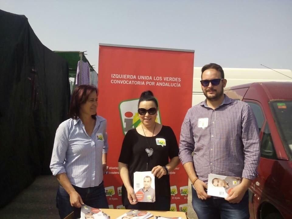 IU El Ejido retoma su campaña 'IU escucha la calle'