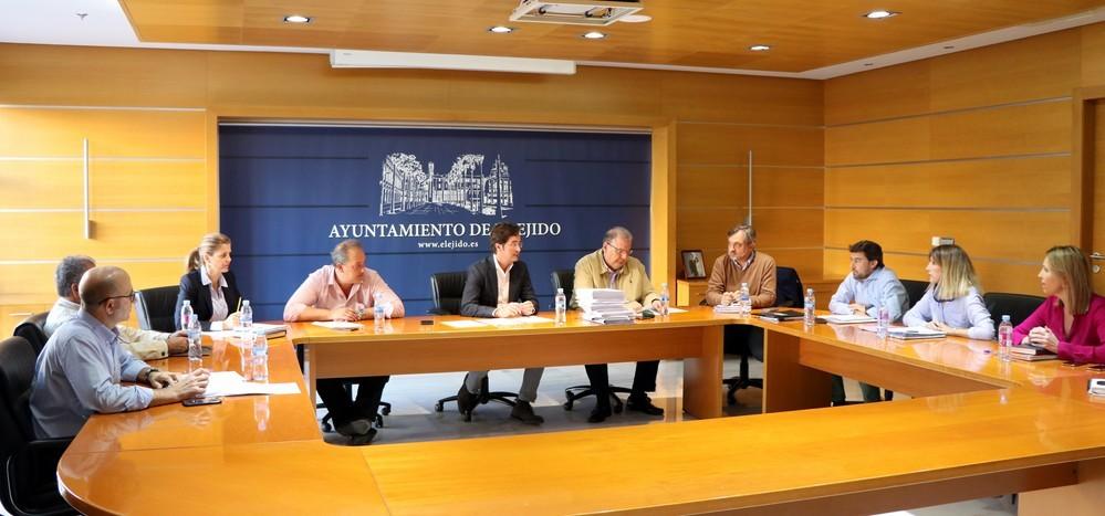 El Gobierno ejidense destinará 2,4 millones de euros a garantizar la eficiencia y ahorro energético en buena parte del municipio