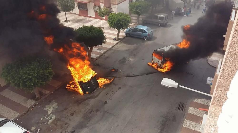 La Guardia Civil detiene al autor de un delito de incendio, robo con fuerza, robo de vehículo y falsedad en documento oficial  en Roquetas