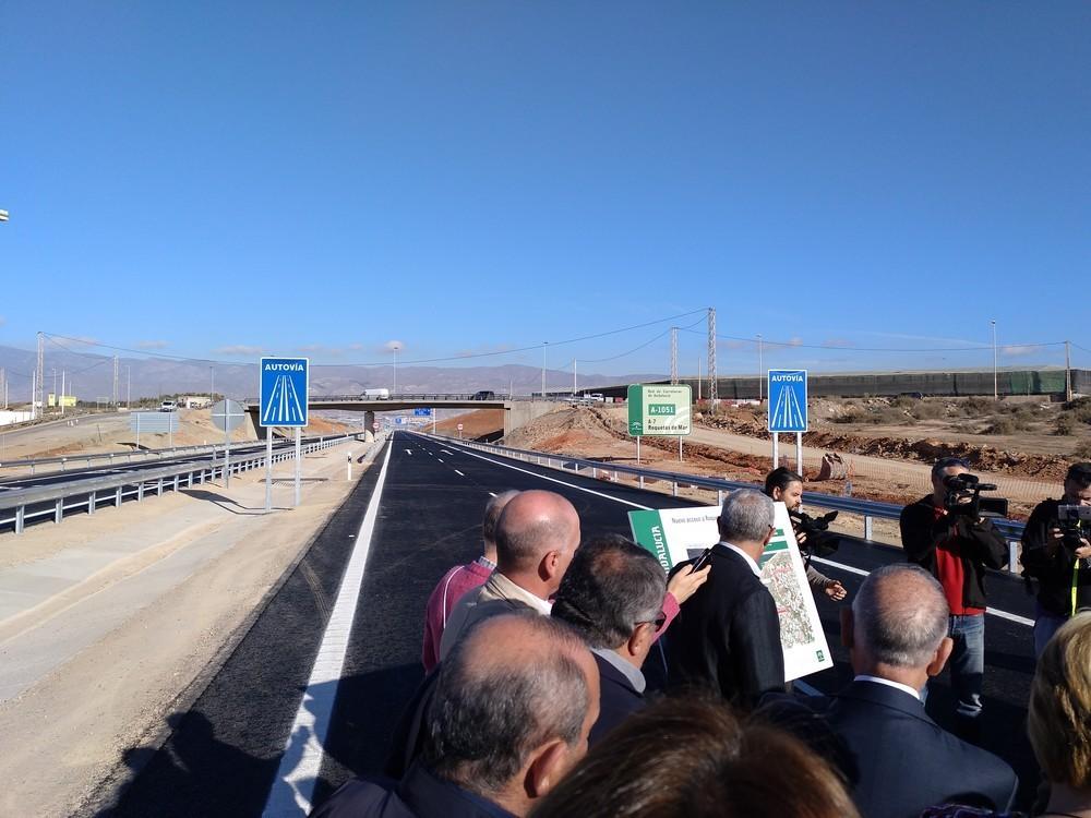 IU celebra la apertura de la Variante y pide compensar el agravio comparativo que ha supuesto su ejecución para Roquetas